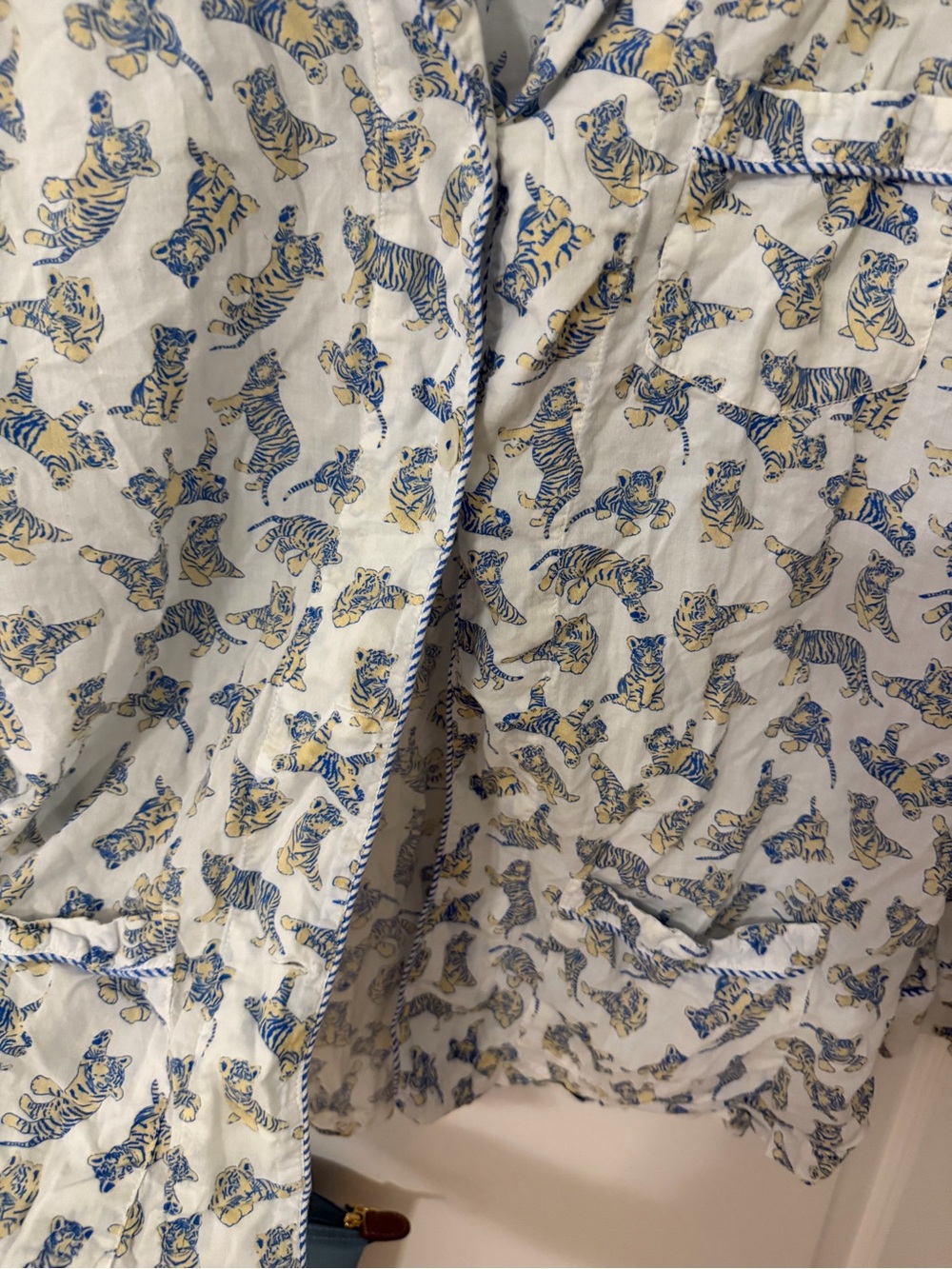 Roller Rabbit Pajama Top - Picture 4 of 6